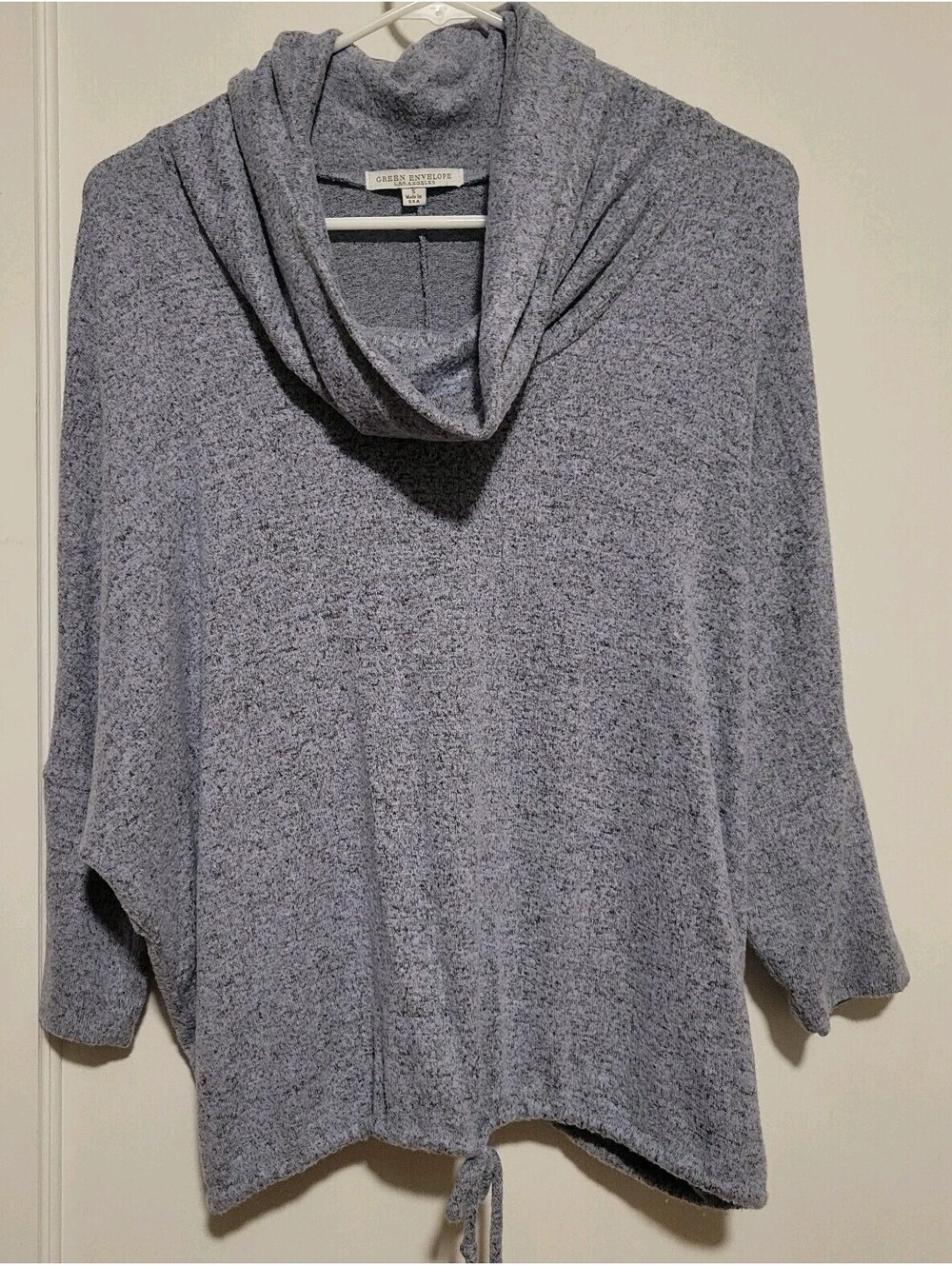 Green Envelope LA Women’s Cowl Neck Knit Sweater Size Small Oversized